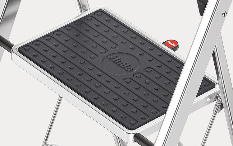 Large steel step with a non-slip mat